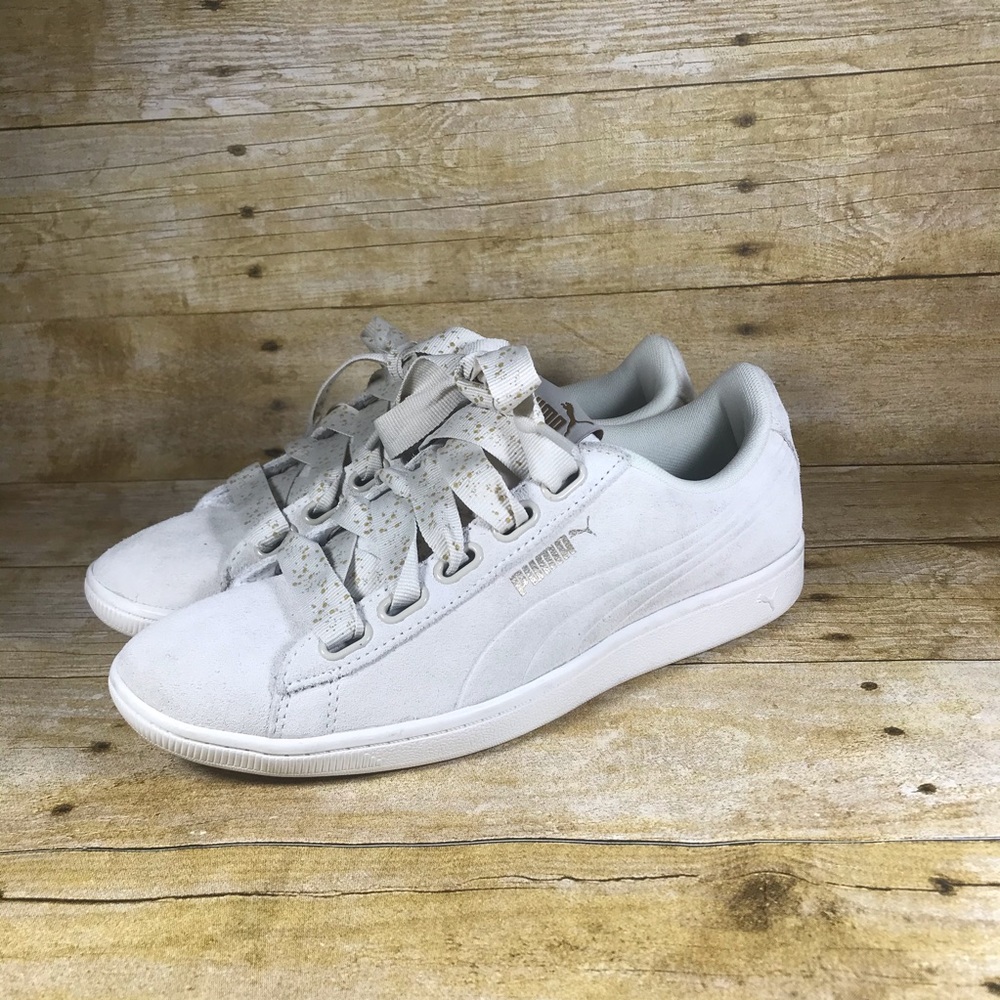 Puma suede Womens Sz 8 shoes